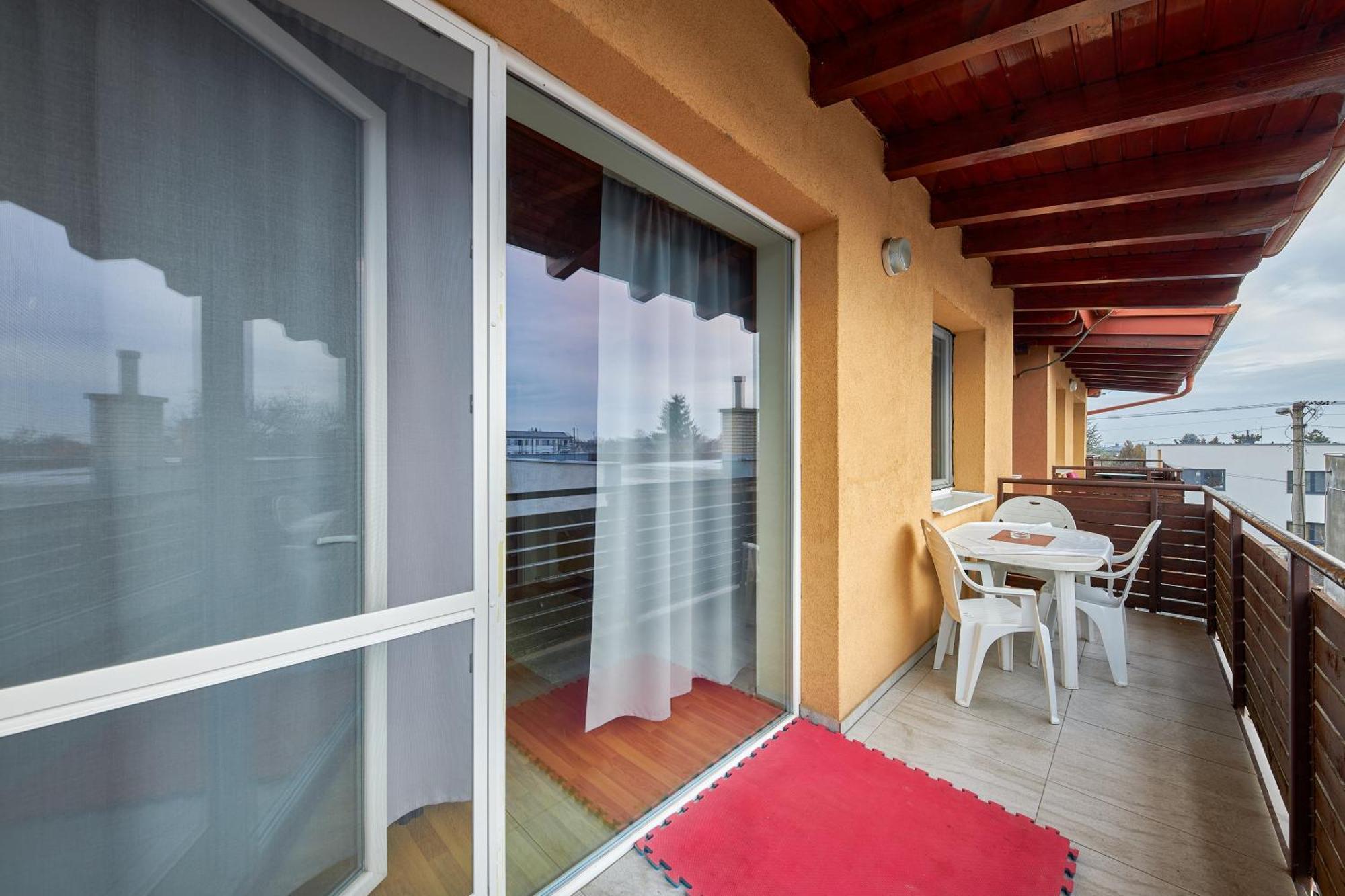 Chilli Apartment Pozsony Kültér fotó